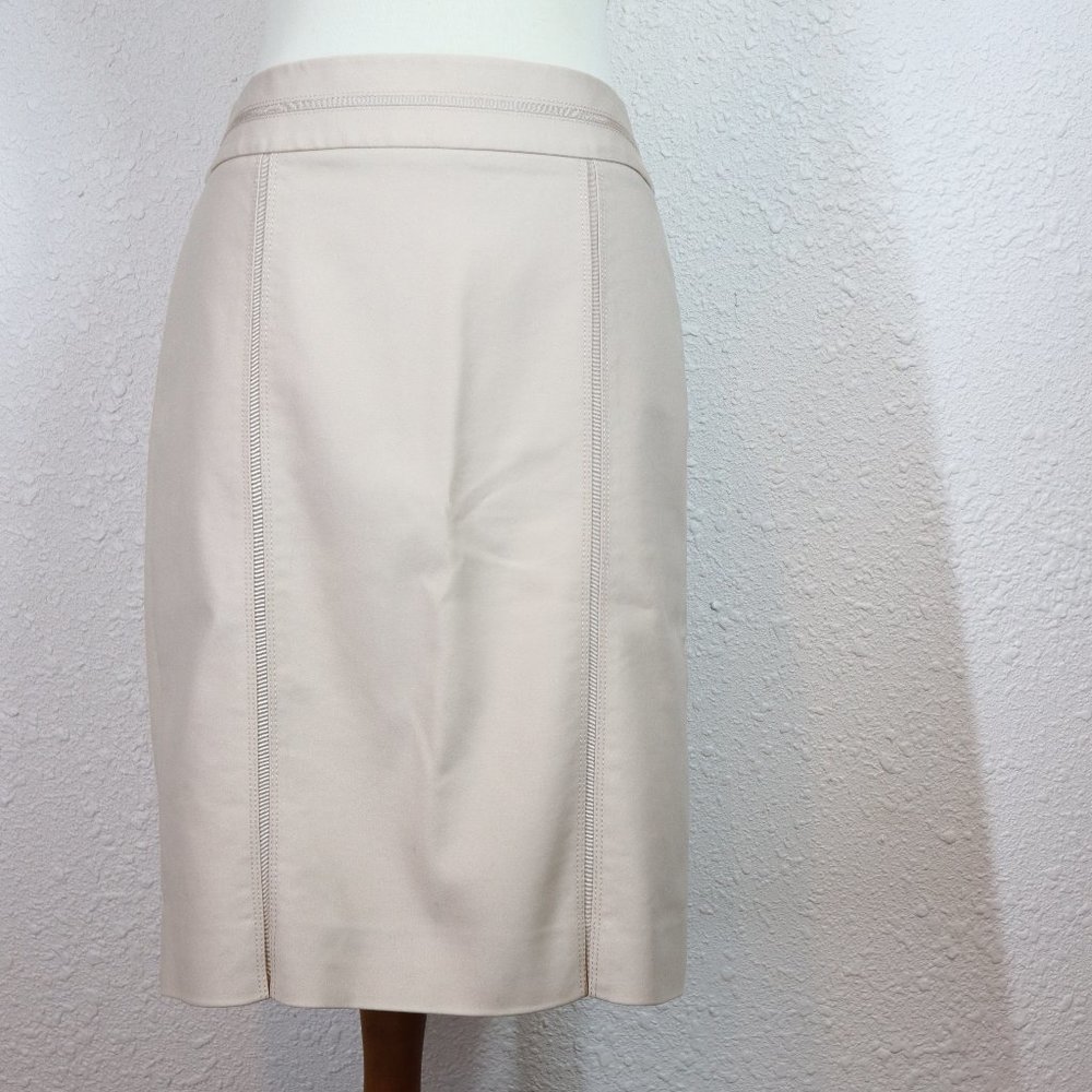 White House Black Market Cream Skirt Sz 6